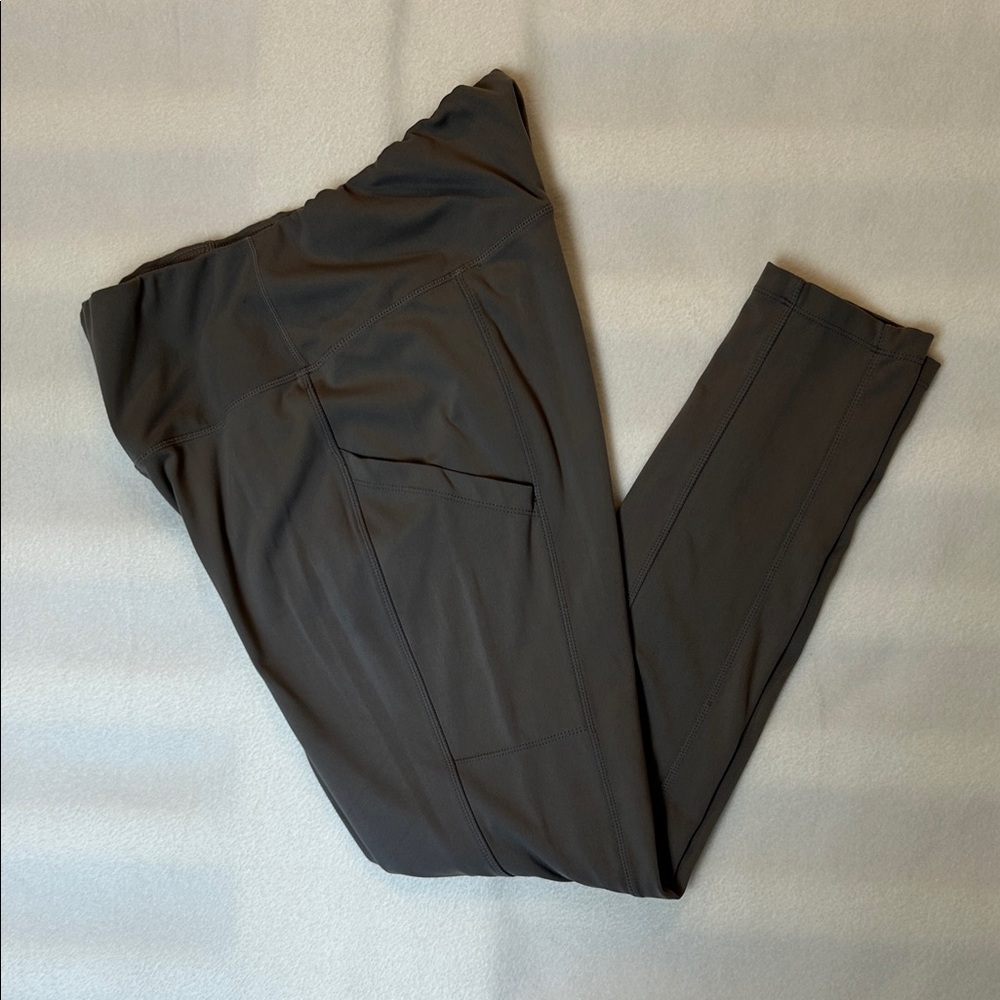 32 Degrees Cool Gray High Rise Leggings LG Side Pocket Athleisure Yoga - Picture 3 of 5